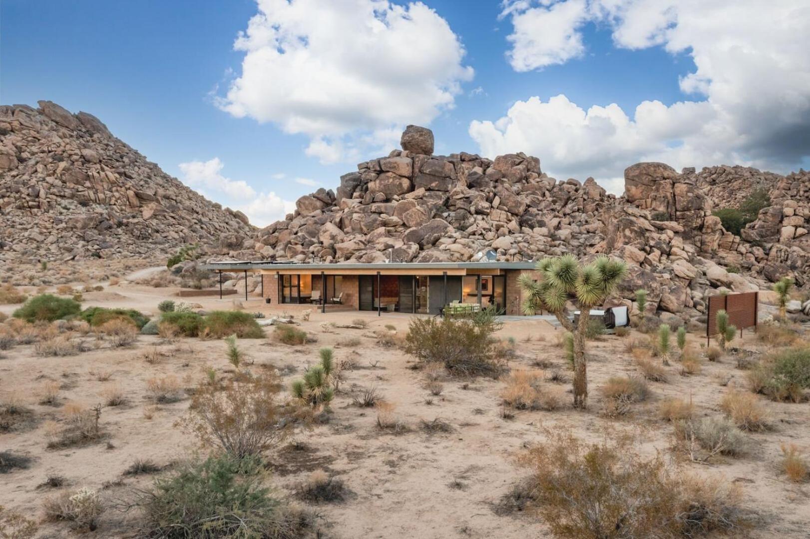 On The Rocks By Fieldtrip Featured In Conde Nast Villa Joshua Tree Luaran gambar